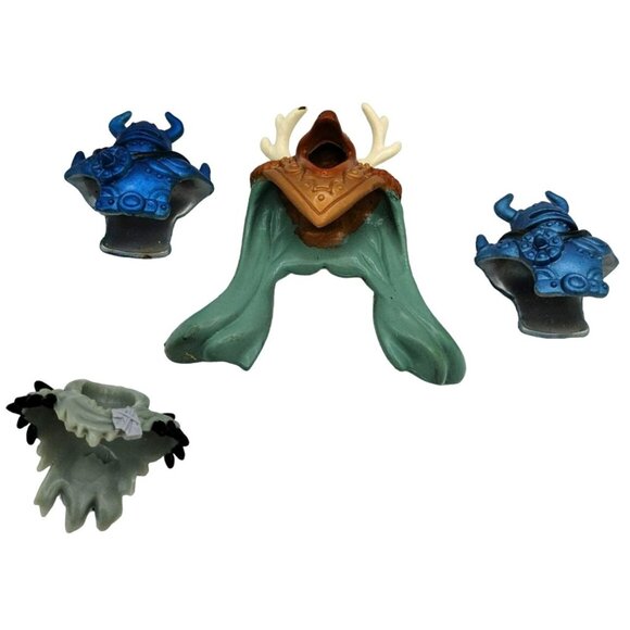 Armor Cowls Imaginext Character Toy Plastic Accessories Vintage Lot 4 piece - Picture 4 of 15